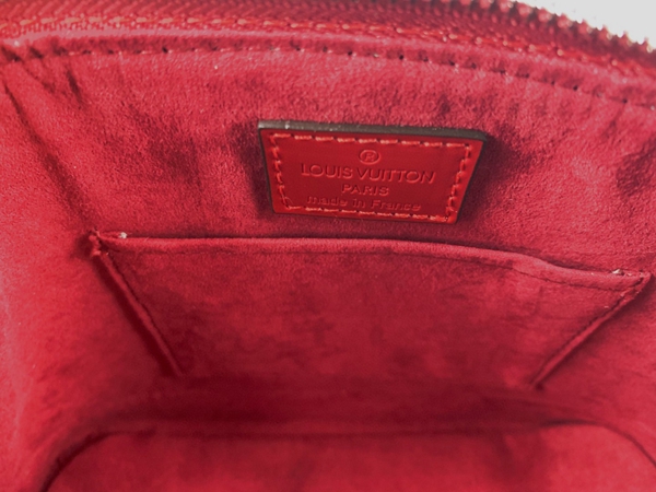 ルイヴィトンバッグ着用イメージ